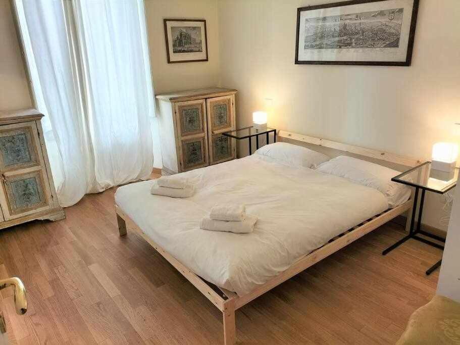 Malenchini 1 Apartamento